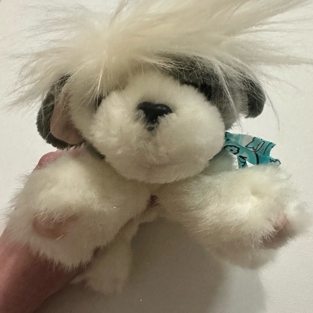 VINTAGE 1993 TYCO PUPPY PUPPY PUPPIES GREY & WHITE STUFFED ANIMAL PLUSH TOY DOG
